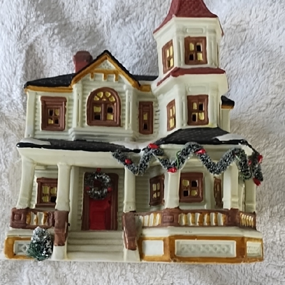 Victorian Holiday House